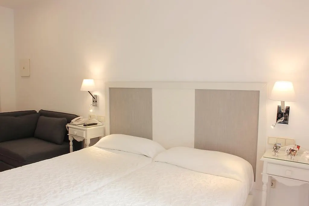 Hotel Malaga Picasso 3*,  Spanien